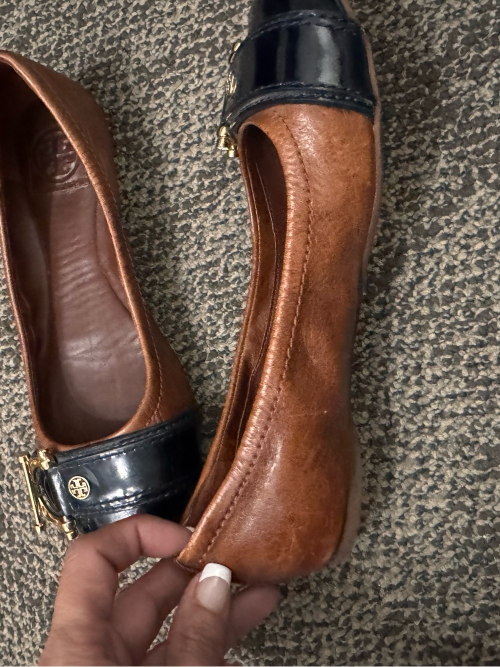 Tory Burch Tan & Black Leather Ballet Flats size 5M - Picture 13 of 13